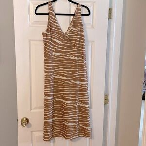 V-neck Midi-dress